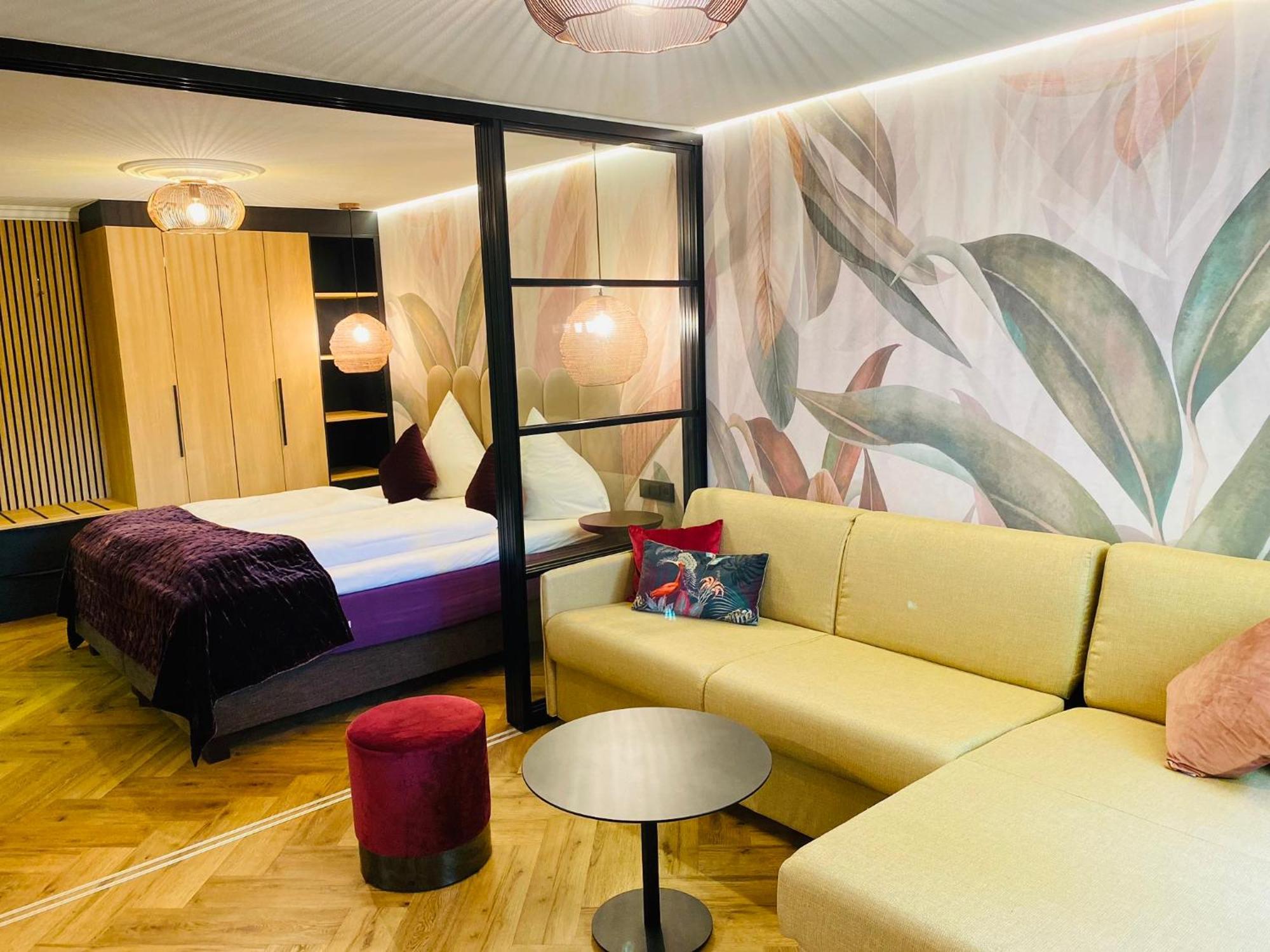 Boutique - Zum Schloss Hotel 4*